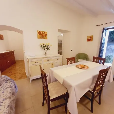 Casa La Quercia - Santa Teresa - Wifi & Parking Santa Teresa Gallura